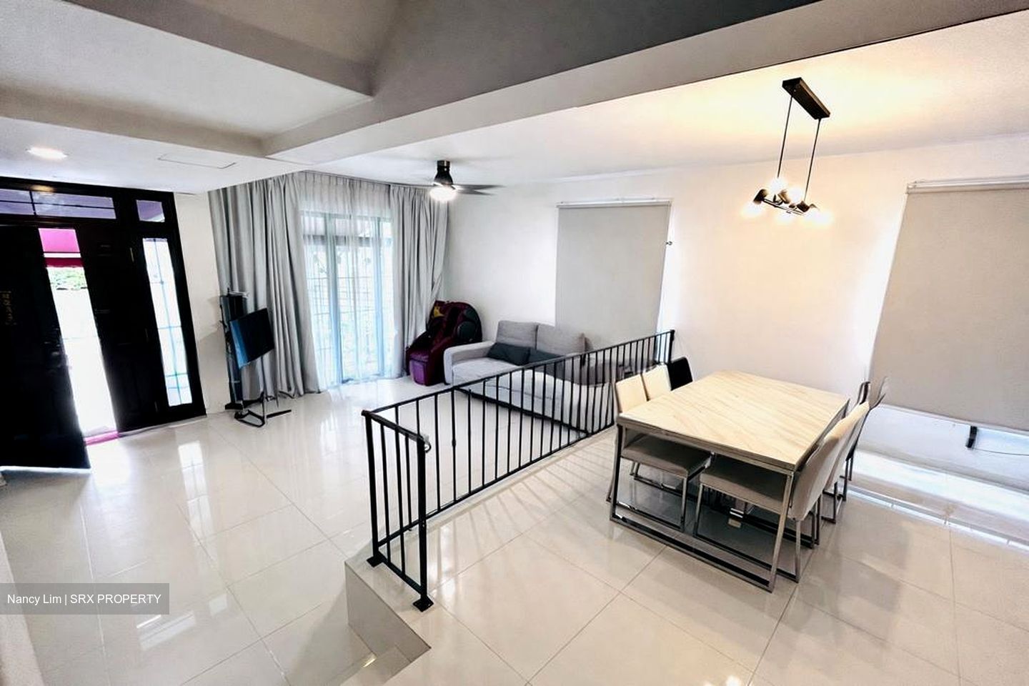 Changi South Avenue 1 (D16), Terrace #553570411